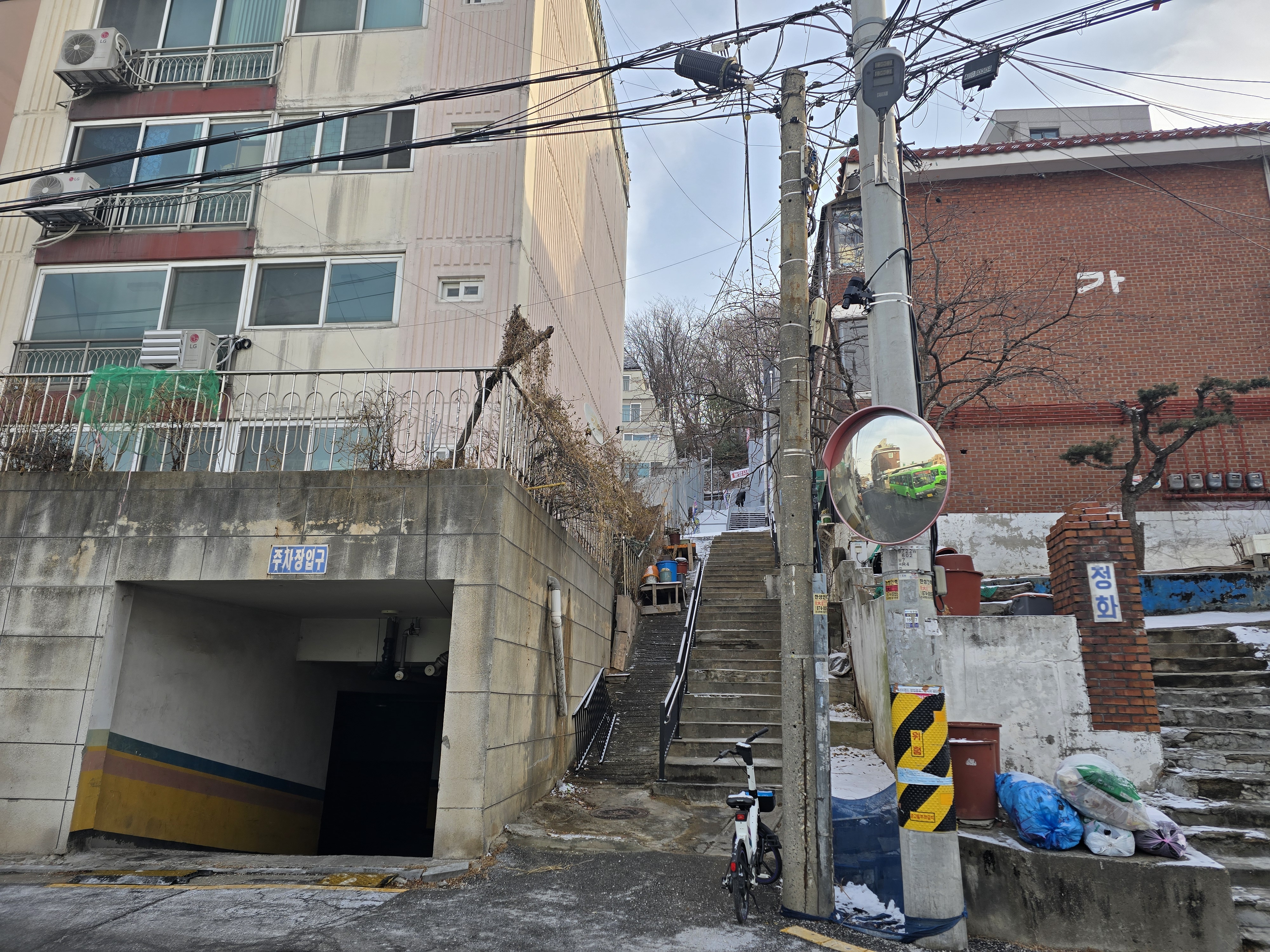 자산 이미지