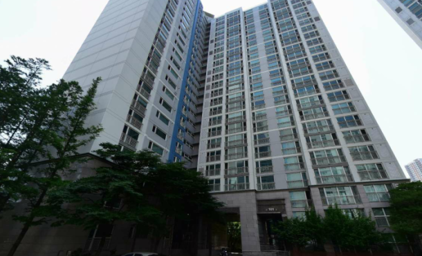 부산광역시 수영구 망미동 소재 집합건물(아파트)